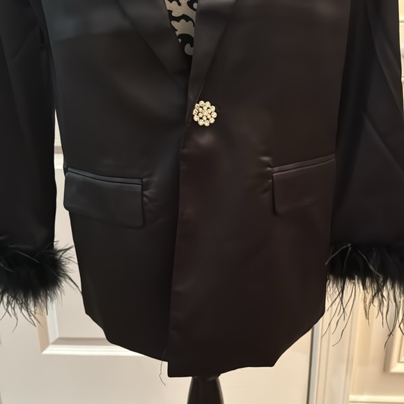 SINCERELY JULES satin feather blazer - Picture 2 of 4
